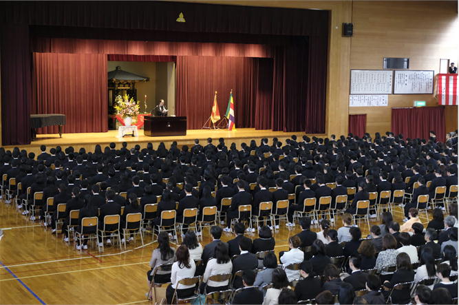 入学式 新入生歓迎会を行いました 帯広大谷高等学校